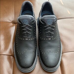 Cole Haan Zero Grand Black Leather Oxfords with Subtle Gray/Blue Patterns